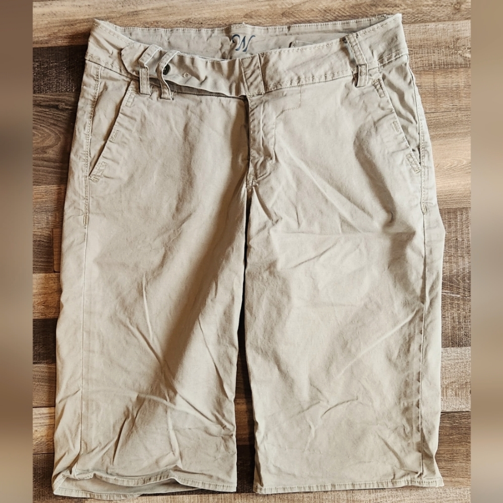 Worn - Shorts - Size 10